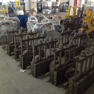 液壓上下抽塑機 價格、廠家與產品全覽——余姚市綠島橡塑機械設備